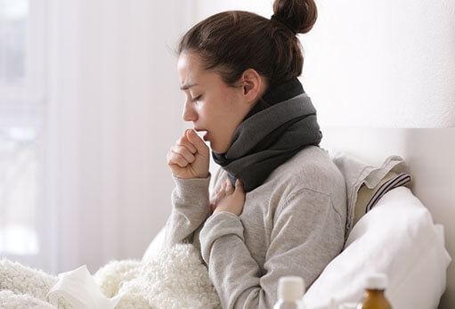 woman with bronchitis