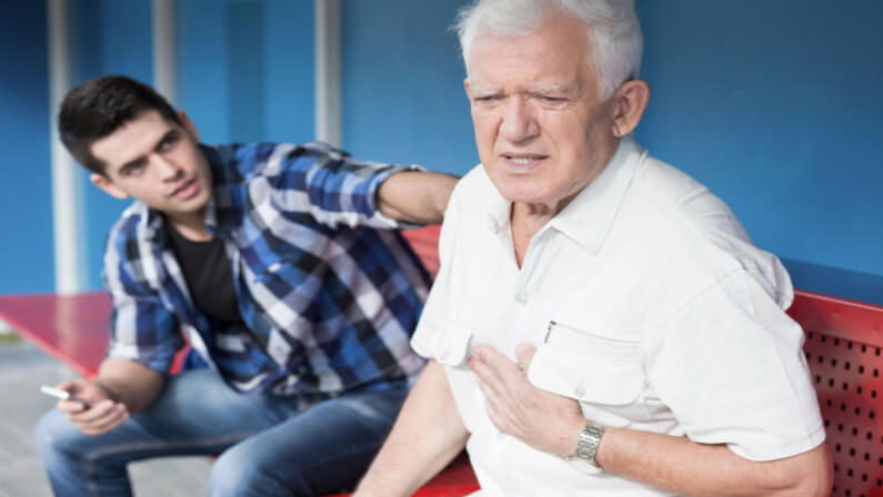 old man having chest pain